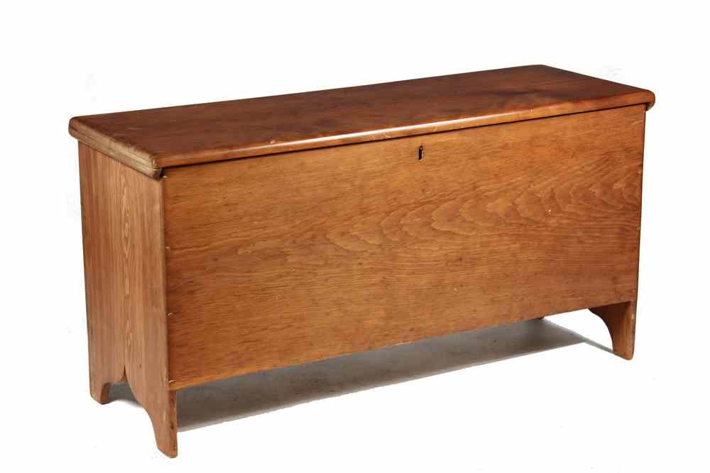 Appraisal: BLANKET CHEST - th c Maine country pumpkin pine six