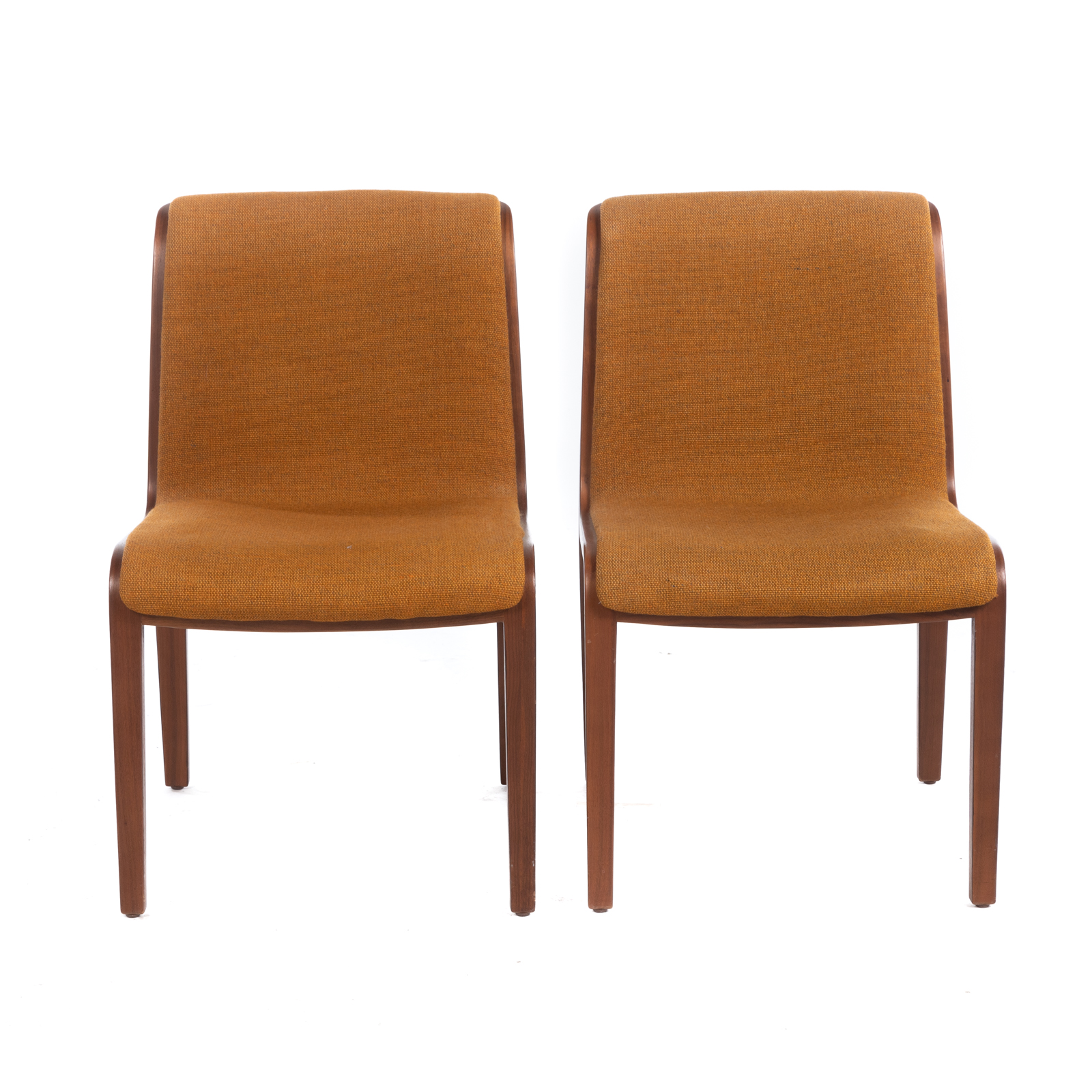 Appraisal: A PAIR OF KNOLL INTERNATIONAL MID- CENTURY SIDE CHAIRS Mid-century