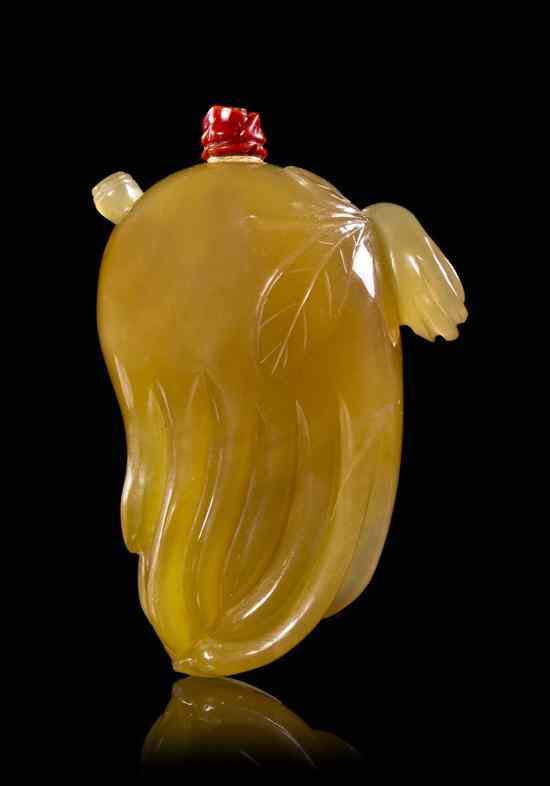 Appraisal: A Chinese Buddha's Hand Fruit-Form Agate Snuff Bottle of even