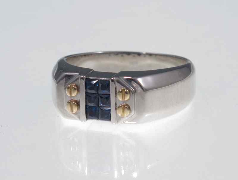 Appraisal: GENTS SAPPHIRE RING K white gold ring contains six invisible