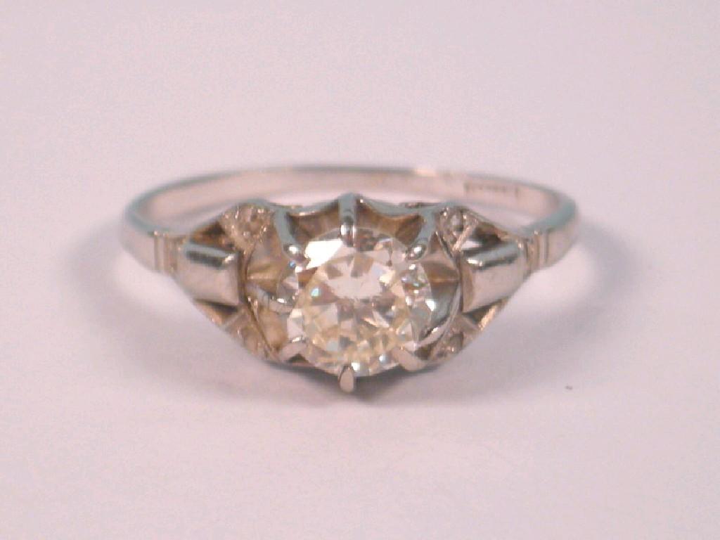 Appraisal: A solitaire diamond ring a diamond of approx ct set