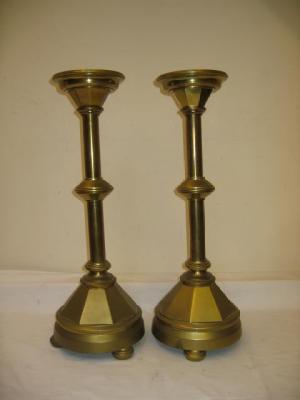 Appraisal: A PAIR OF VICTORIAN BRASS CANDLESTICKS the moulded drip pan