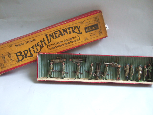 Appraisal: A Britain's set British Infantry boxed and associated military figures