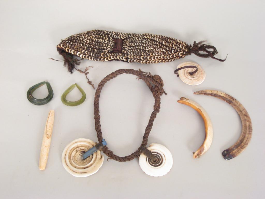 Appraisal: A small selection of Papua New Guinea items necklace child's