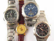 Appraisal: A mixed lot comprising three gent's Casio stainless steel wrist