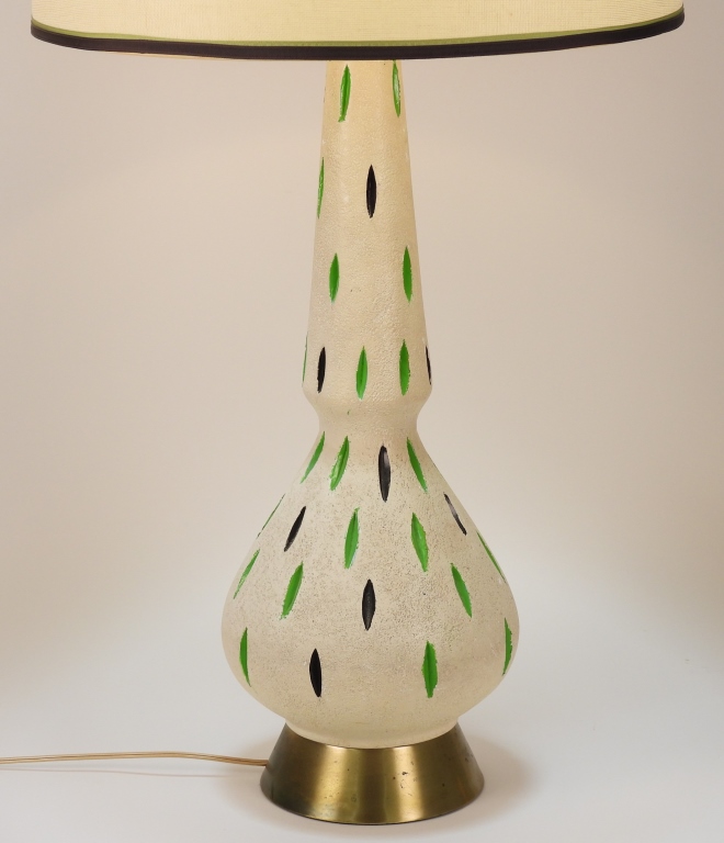 Appraisal: QUARTITE CREATIVE CORP MCM TABLE LAMP United States Shapely lamp