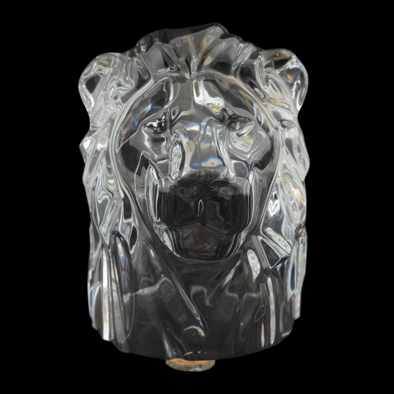 Appraisal: BACCARAT CRYSTAL LION HEAD WITH MANE SCULPTURE Baccarat clear crystal