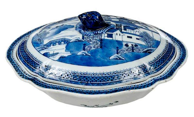 Appraisal: Canton Blue and White Covered Tureen Chinese th century porcelain