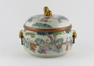 Appraisal: A Chinese famille rose bowl cover and liner decorated with