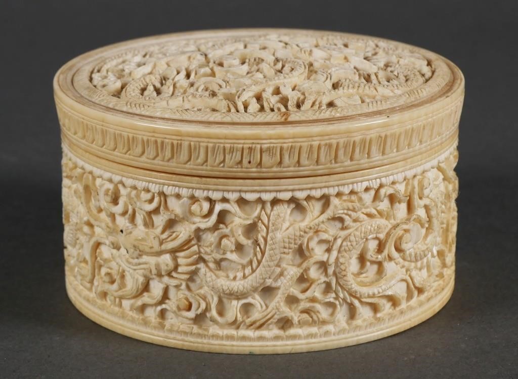 Appraisal: Antique Chinese ivory dressing table trinket or powder box Lid