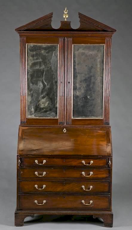 Appraisal: Chippendale Style th C Secretary A Chippendale style secretary th