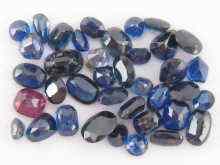 Appraisal: A quantity of loose polished sapphires approx carats