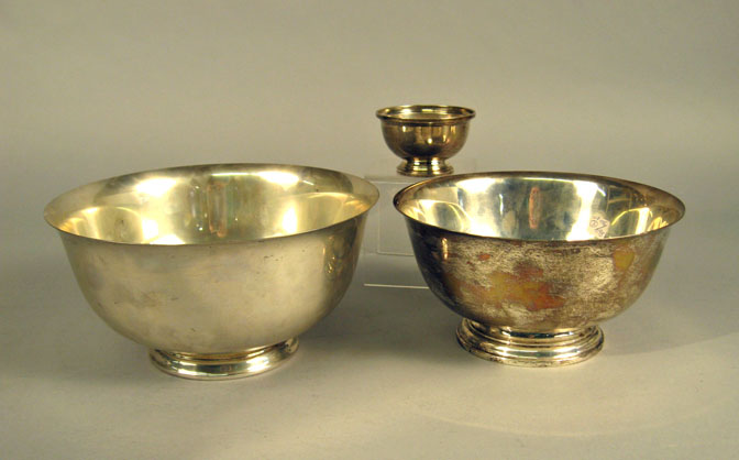 Appraisal: Group of three American sterling silver Revere style bowls Various