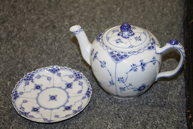 Appraisal: A ROYAL COPENHAGEN BLUE UNDERGLAZE ONION PATTERN TEA SET with