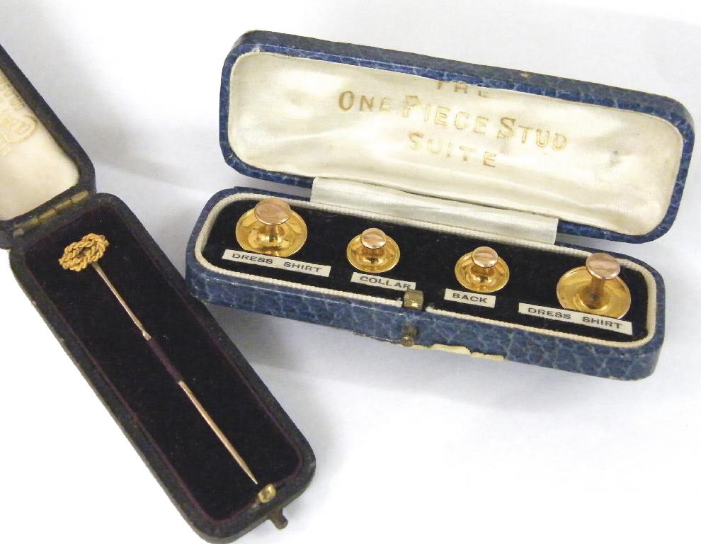 Appraisal: ct 'One Piece Stud Suite' in original case ct rope