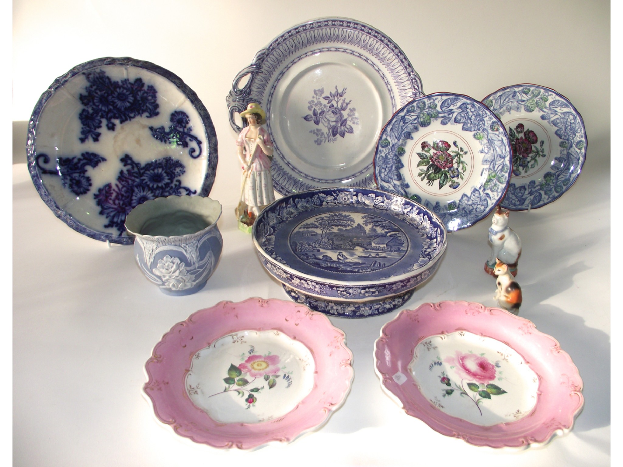 Appraisal: A collection of mainly th century ceramics including a Staffordshire