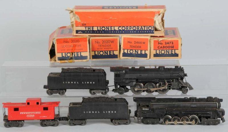 Appraisal: Lot of Lionel Trains in OB Description s Includes red