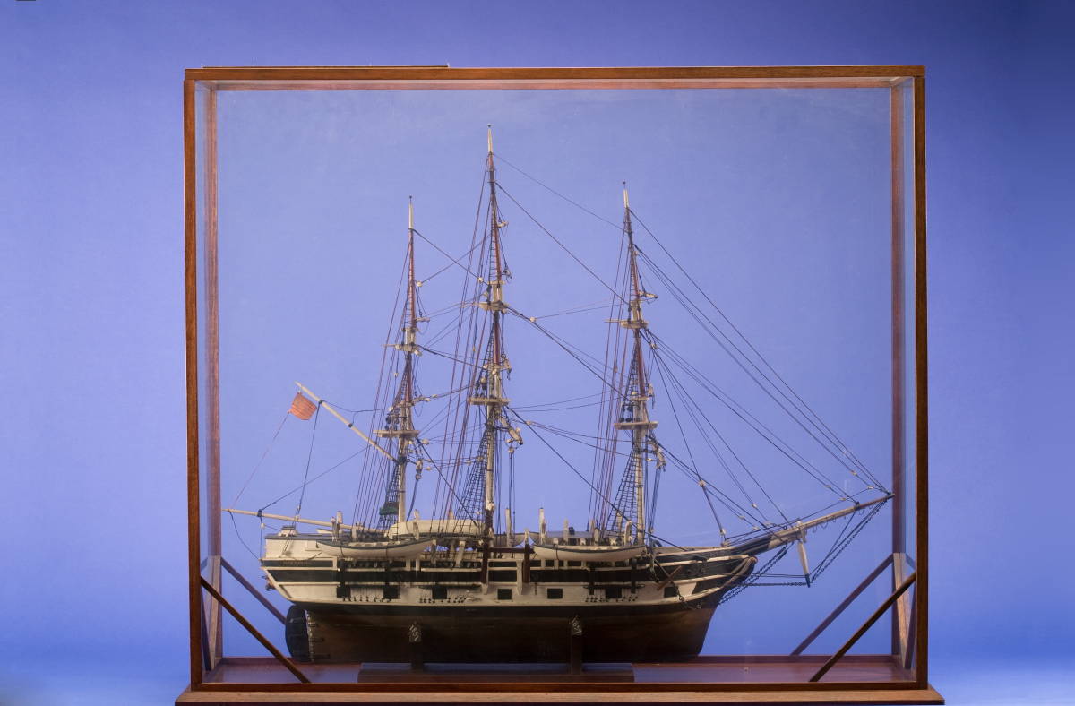 Appraisal: CASED MODEL OF THE AMERICAN WHALESHIP quot ALICE MANDELL quot