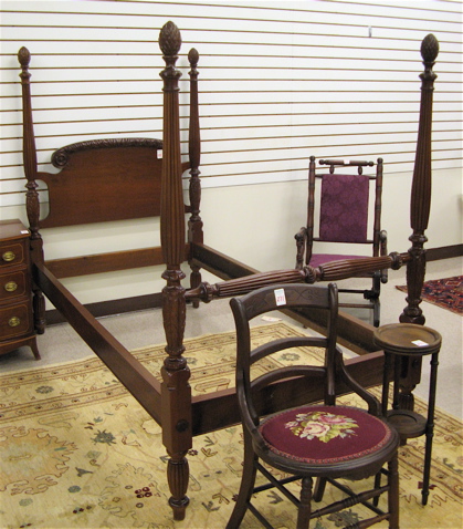 Appraisal: PAIR OF FEDERAL STYLE MAHOGANY FOUR-POST TWIN BEDS WITH RAILS