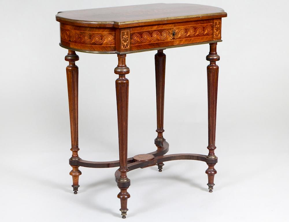 Appraisal: FRUITWOOD INLAID ROSEWOOD DRESSING TABLE English Third Quarter of the