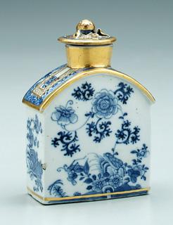 Appraisal: Chinese export tea caddy blue and white porcelain quail on