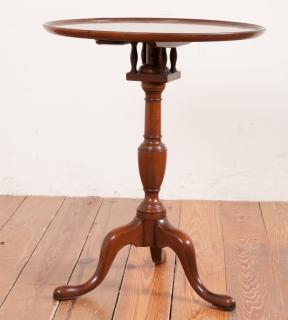 Appraisal: Kittinger Piecrust Pedestal Birdcage Table CW Colonial Williamsburg tilt-top table