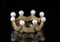 Appraisal: An Unusual Ladies' Pearl Ring An unusual K florentine finish