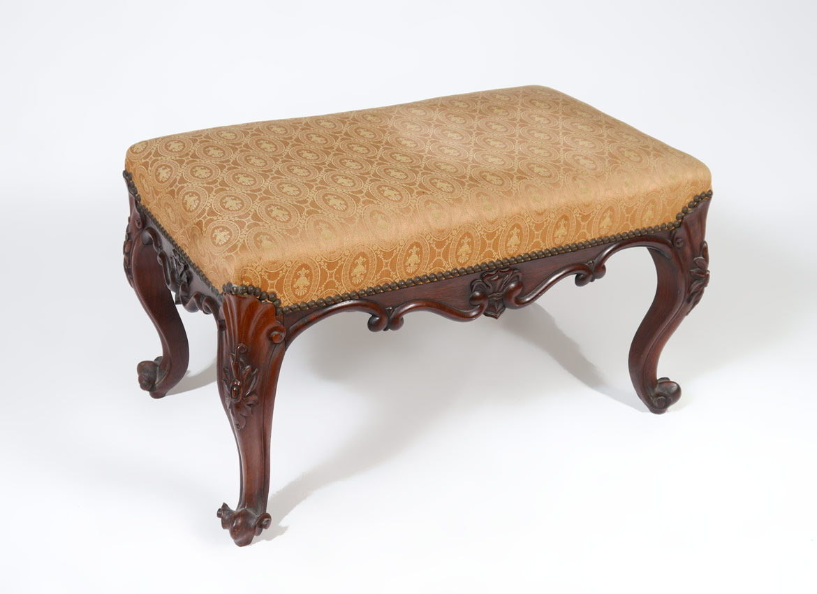 Appraisal: SMALL ROSEWOOD FRENCH STYLE CARVED BENCH Carved and shaped skirt