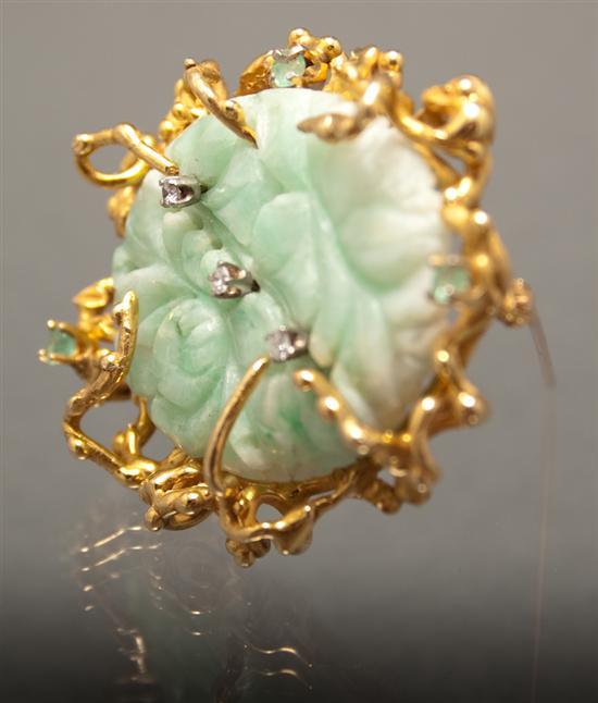 Appraisal: Yellow gold diamond emerald and carved jade brooch gold unmarked