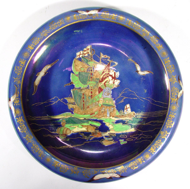 Appraisal: Fieldings Devon lustre bowl hand painted and gilded with a