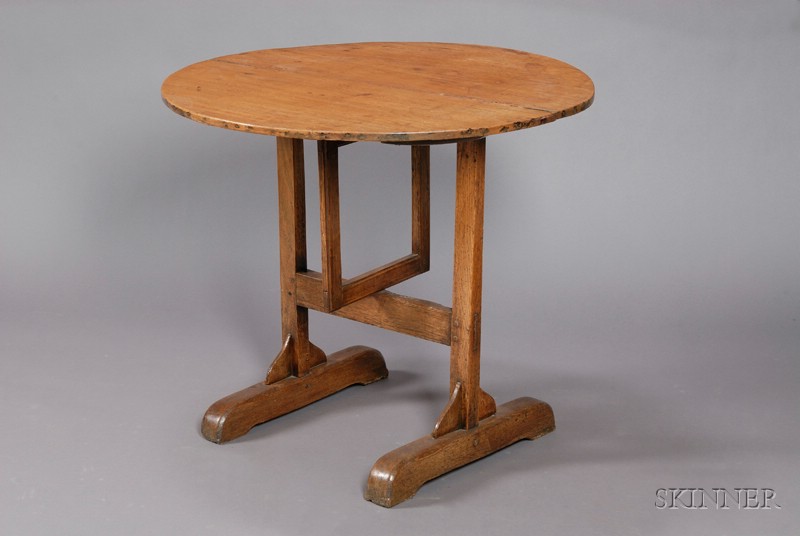 Appraisal: Continental Oak Circular Table the top formerly tilting above a