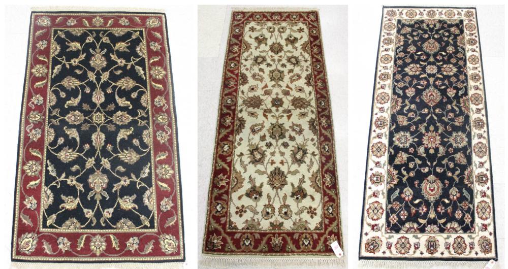 Appraisal: THREE SIMILAR HAND KNOTTED ORIENTAL AREA RUG Indo-Persian overall floral