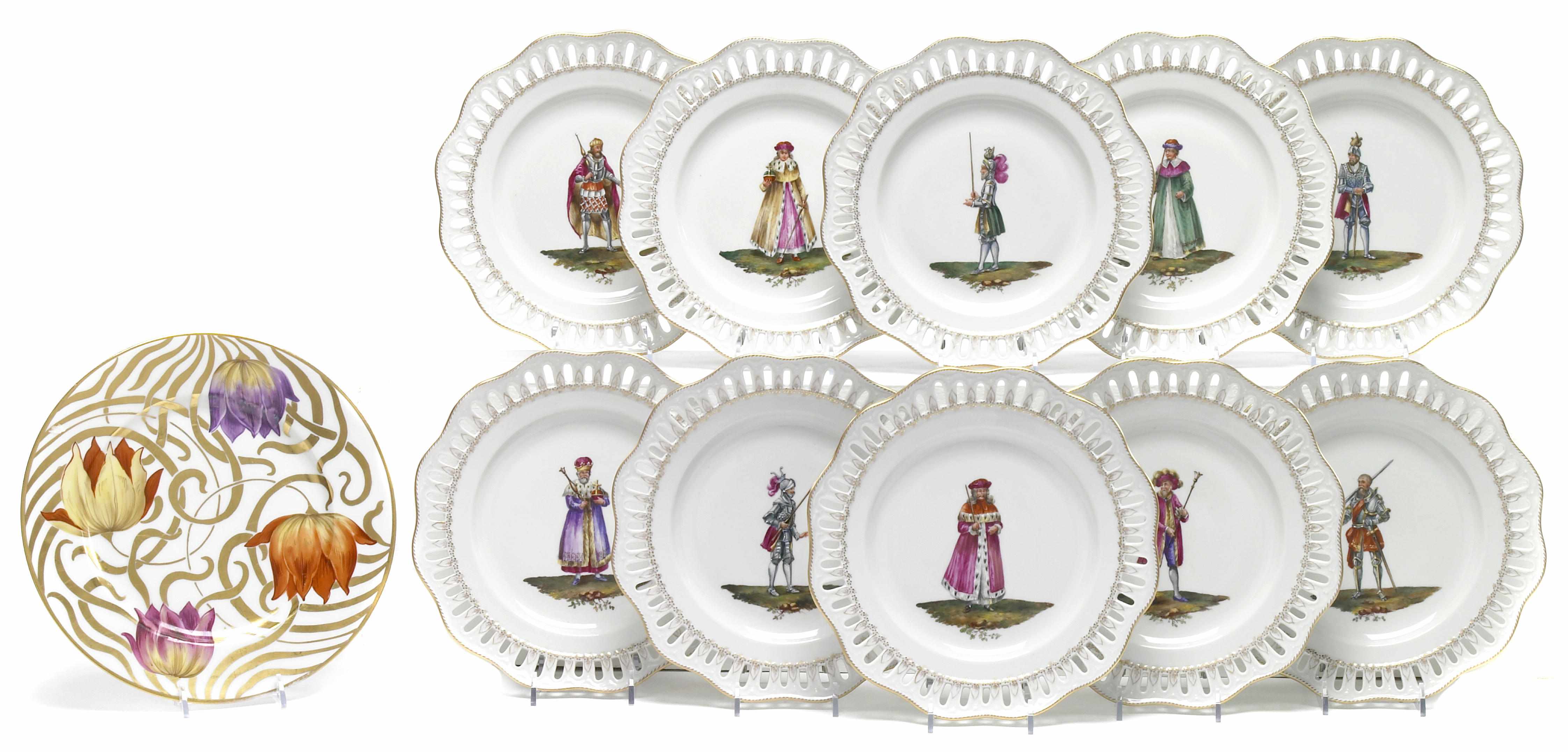 Appraisal: A set of ten Continental porcelain reticulated dessert plates early