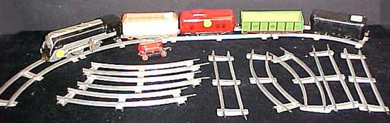 Appraisal: Hafner tin train set consisting of a locomotive three cars