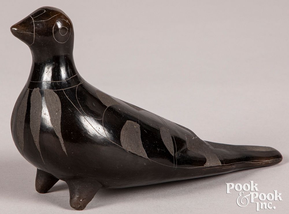 Appraisal: Mexican Tonala Jal blackware pottery bird th c Mexican Tonala