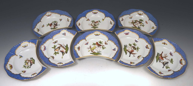 Appraisal: A SET OF FIVE HEREND HORS D'OEUVRE dishes decorated with