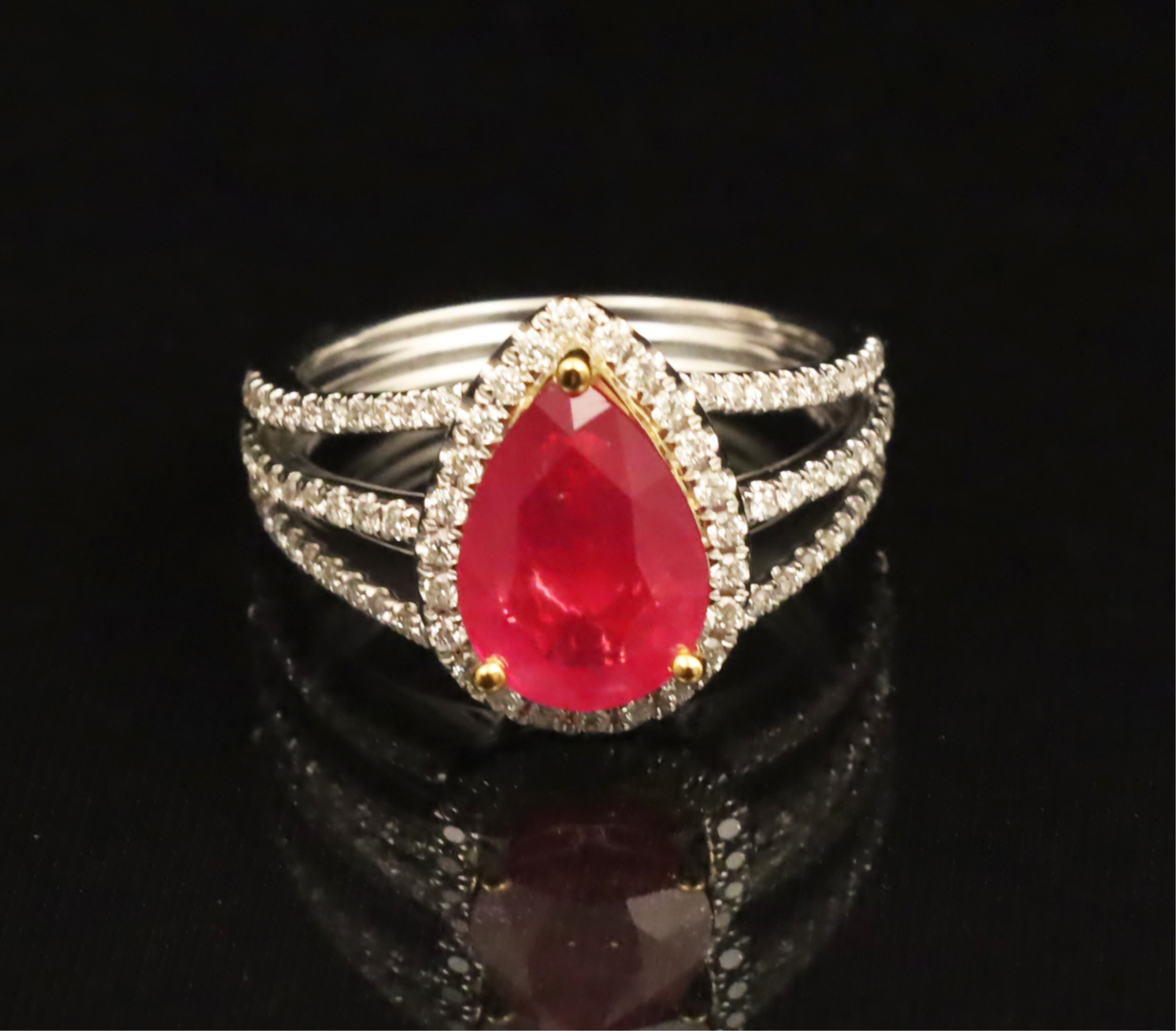 Appraisal: K GOLD RUBY AND DIAMOND LADY'S RING W GIA K