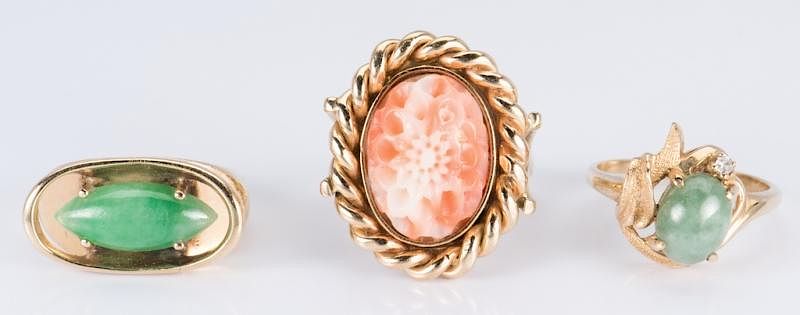 Appraisal: Group K Coral and Jade Rings st item K yellow