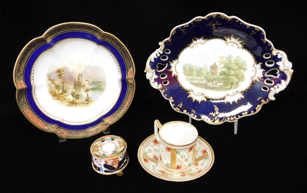 Appraisal: English porcelain th C five pieces including a compote cobalt