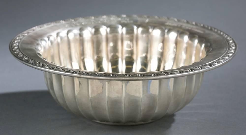 Appraisal: Brand Chatillion Co Sterling bowl - A Brand Chatillion Co