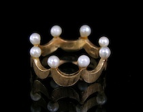 Appraisal: An Unusual Ladies' Pearl Ring An unusual K florentine finish