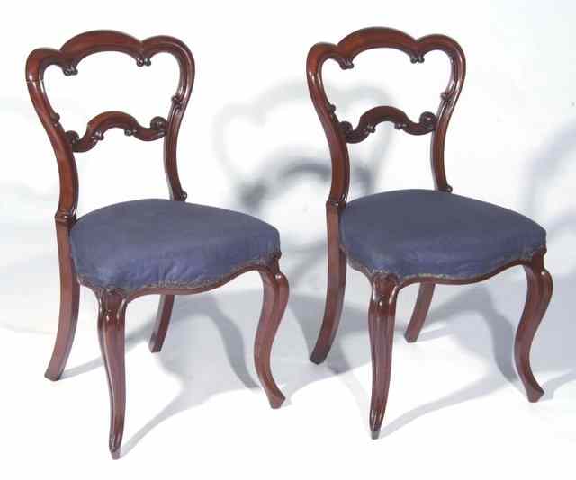 Appraisal: A SET OF SIX VICTORIAN MAHOGANY BALLOON BACK DINING CHAIRS