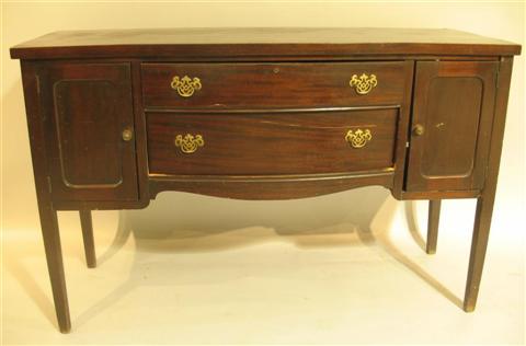 Appraisal: FEDERAL STYLE MAHOGANY SIDEBOARD th century the rectangular top slightly