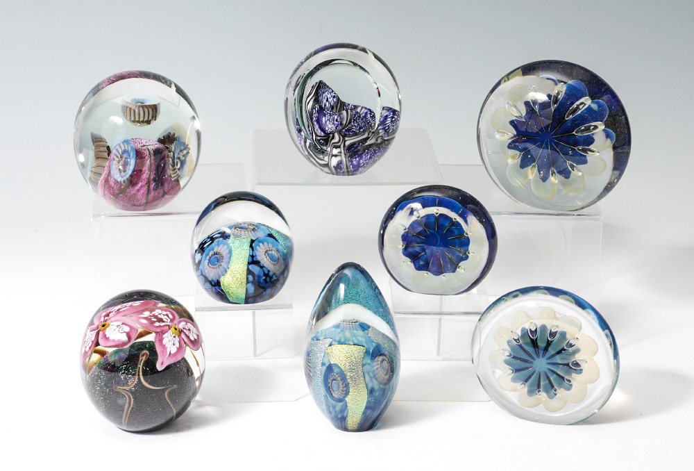 Appraisal: ESTATE COLLECTION OF PAPERWEIGHTS An assembled collection of pieces total