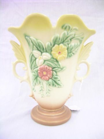 Appraisal: Hull Art tri-color double handled fan vase