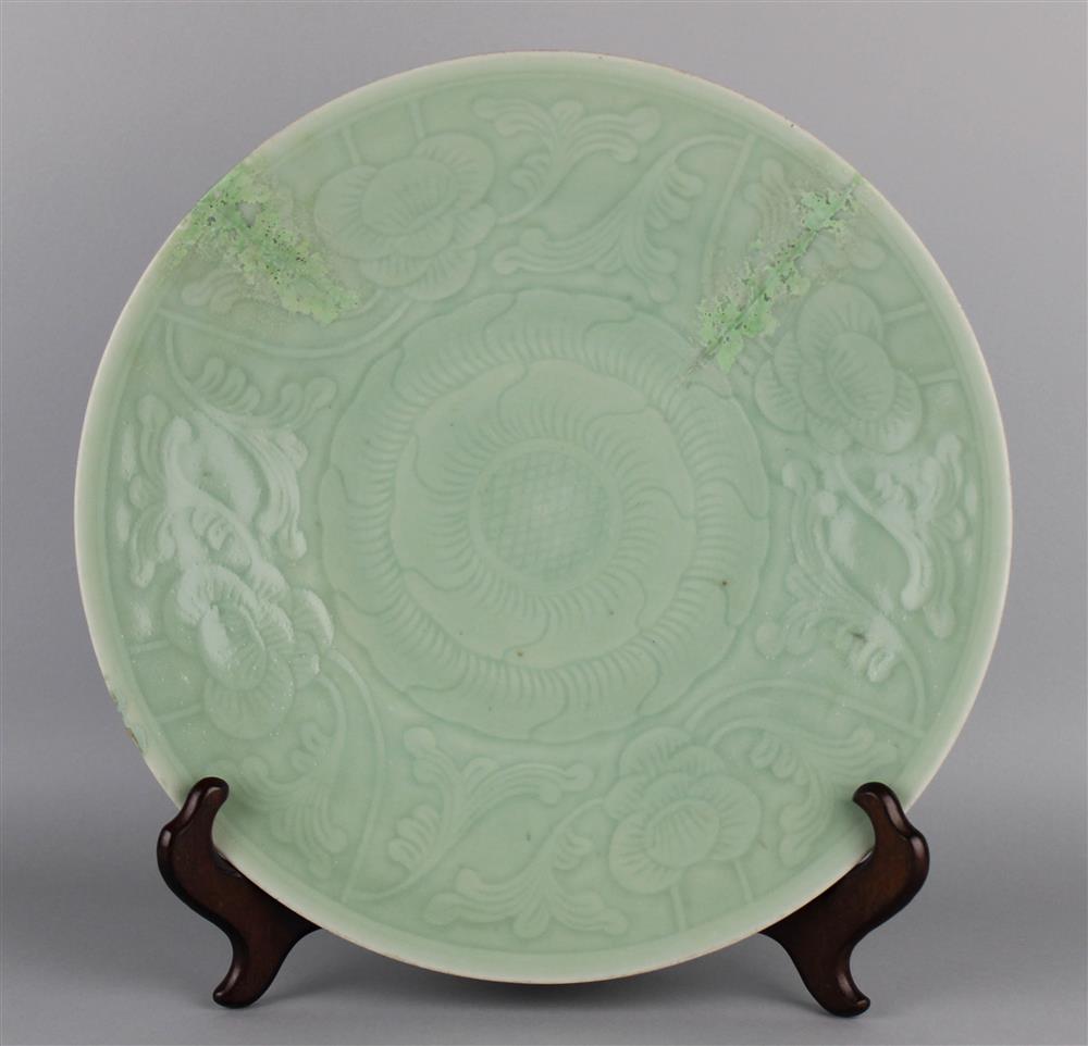 Appraisal: CHINESE MOLDED CELADON CHARGER QING DYNASTY TH CENTURY the large