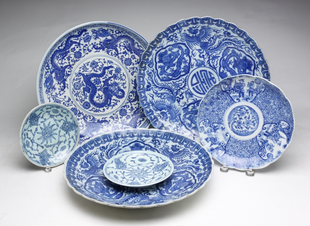 Appraisal: Four largest are transfer designs mid th century One has