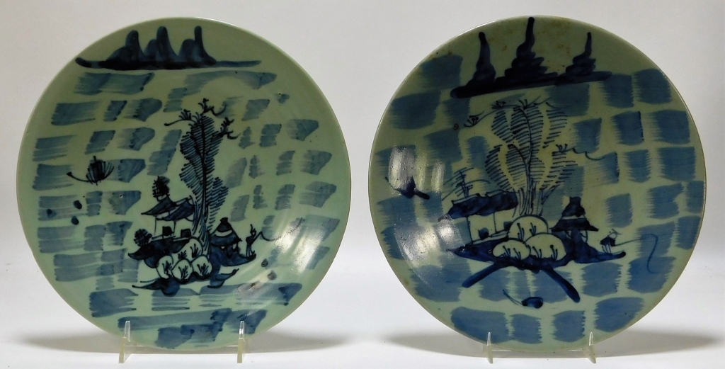 Appraisal: PC CHINESE BLUE WHITE PORCELAIN SCENIC PLATES China Qing DynastyEach