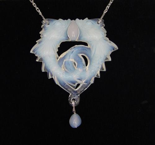 Appraisal: LALIQUE DEUX PASSIONS CRYSTAL SAUTOIR PENDANT NECKLACE Limited edition opal