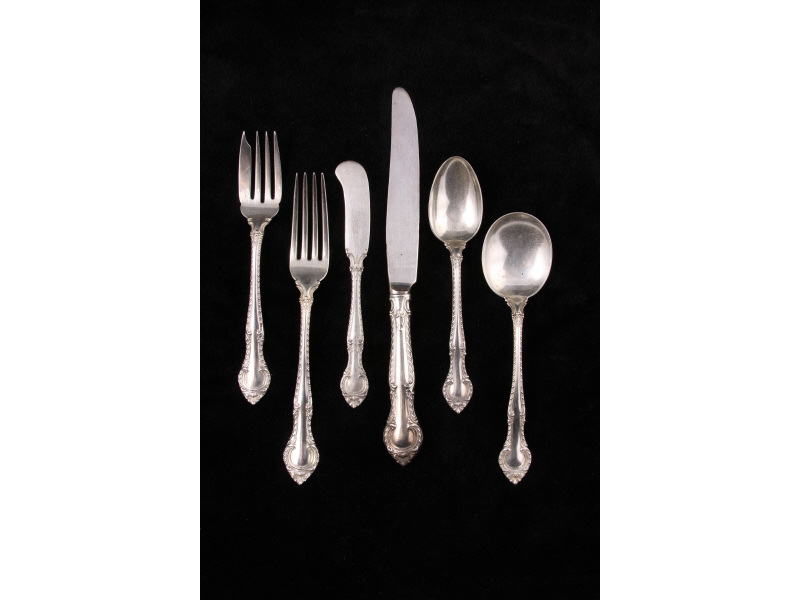 Appraisal: Gorham Sterling Service English Gadroon pieces including knives forks salad